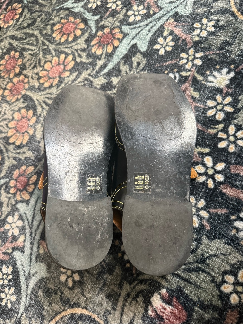 Ganni Western Embroidered Black Leather Sandals - Picture 6 of 6